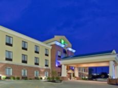 Holiday Inn Express & Suites Dayton North - Tipp City